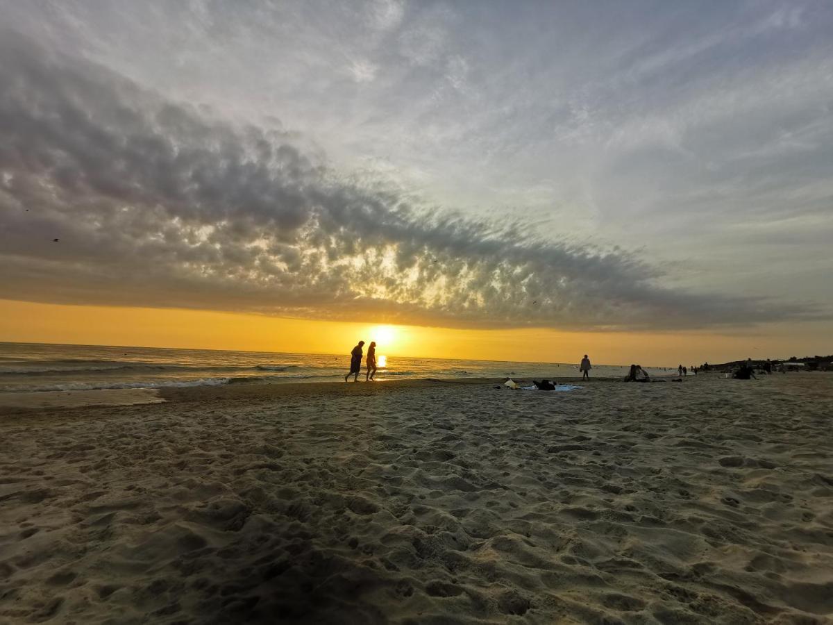 Melnrage Beach Cozy Apartments & Terrace - Pine View Sea Entry Klaipeda Bagian luar foto